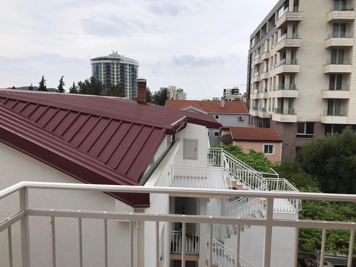 Guesthouse Mb Knezevic บุดวา ภายนอก รูปภาพ